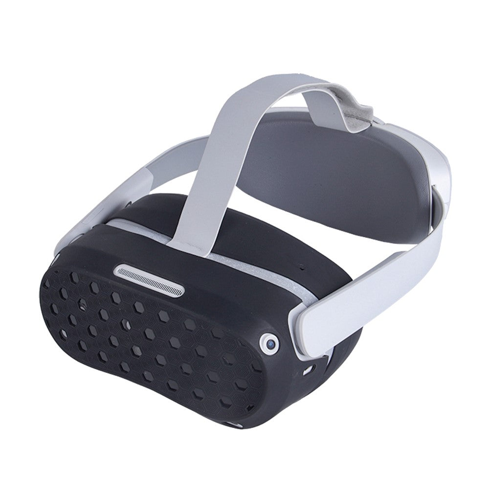 Pico 4 silicone cover fitted on the headset