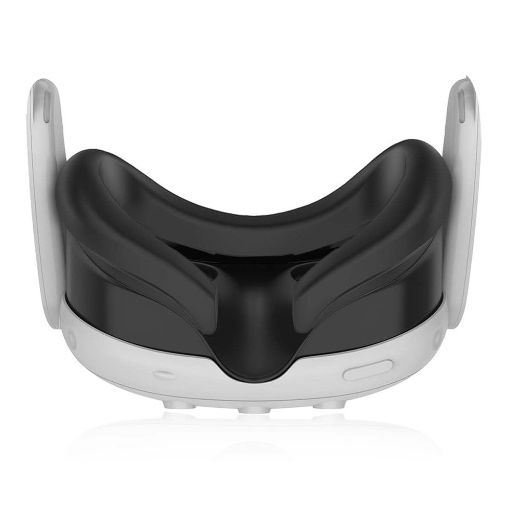 Quest 3 eye mask fitted on the headset
