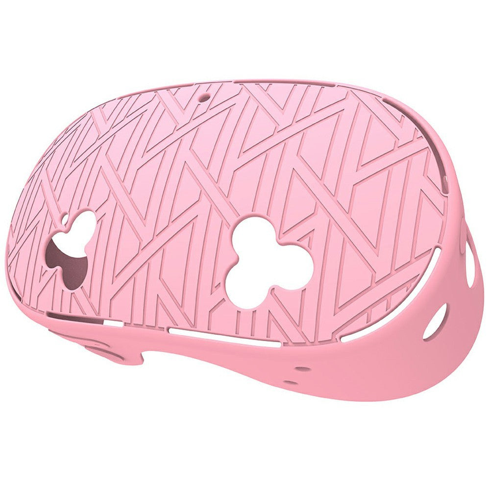 Quest 3S ventilated case, lens area detail