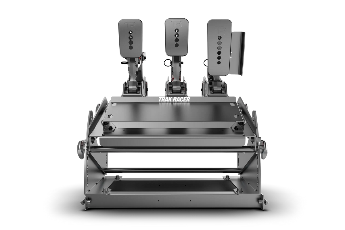 Tool-Free Formula & GT Hybrid Pedal Mount for Aluminium Profile Sim Rigs – tool-free formula and GT hybrid pedal mount on an aluminium sim rig – photo 9 of 12